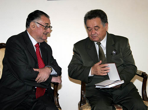 Embajador Augusto Parra y el presidente del Consejo de Directores de la Fundacion "Nuevo Mundo 500", Alexander Ignatiev
