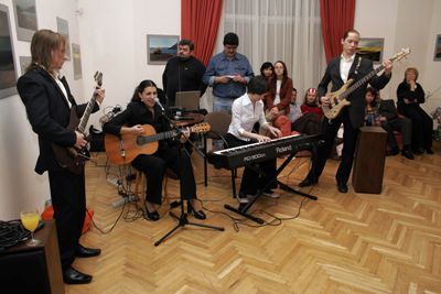 En la Embajada de Chile - Fiesta Navidad-2006