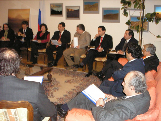 Reunión Asociación de Chilenos en Rusia con Parlamentarios Chilenos