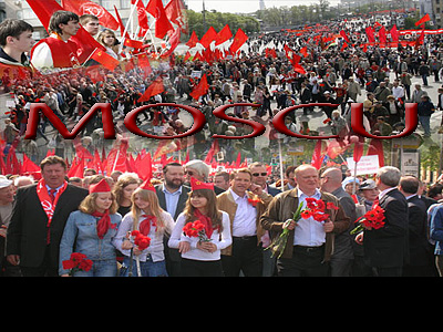 Así fue este Primero de Mayo opositor en Rusia. Cada año con más juventud...